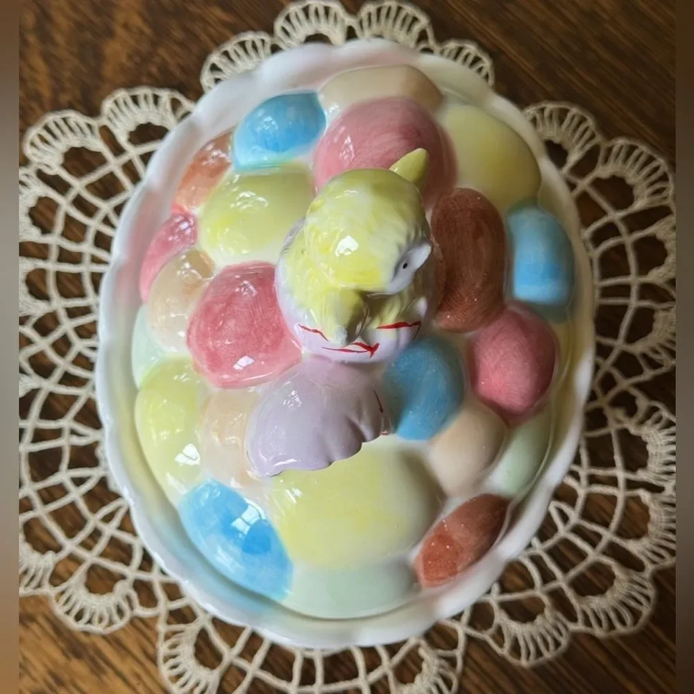 Vintage 1970’s, Oval Ceramic, Easter Eggs Basket, Covered Candy Bowl. G13